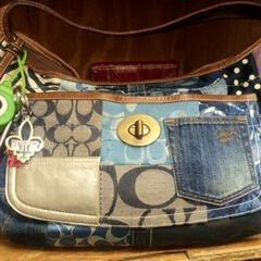 Coach Purse 👜👜👜👜$200