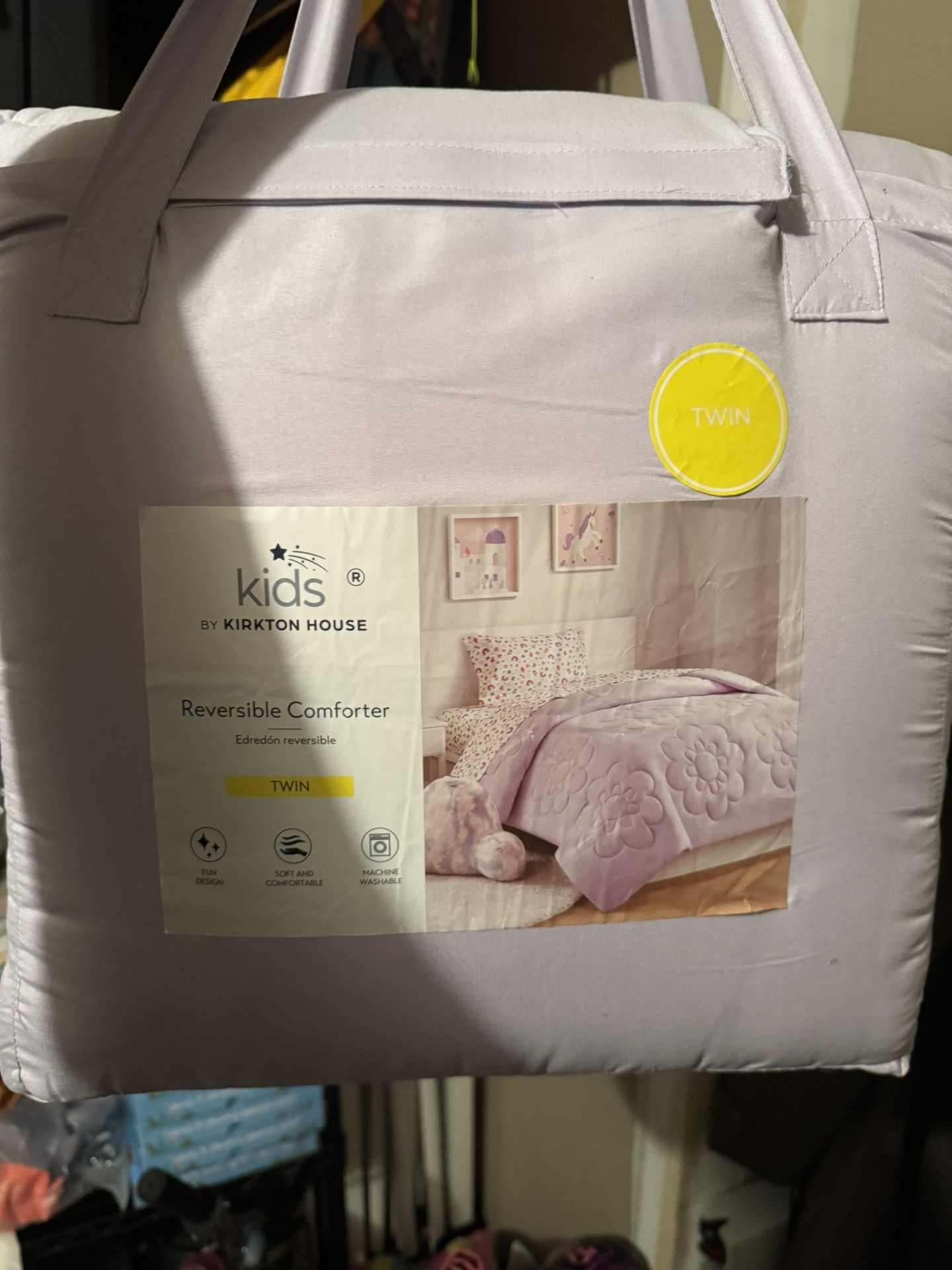 Reversible Kids Comforter Twin