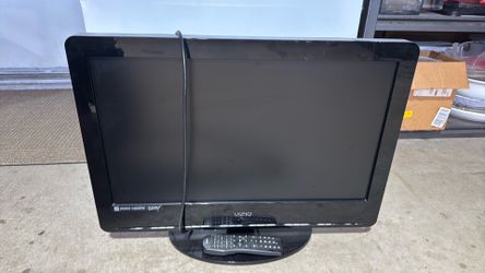 25” diagonal Vizio tv