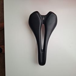 Specialized Bike Seat,  Romin Evo 143mm