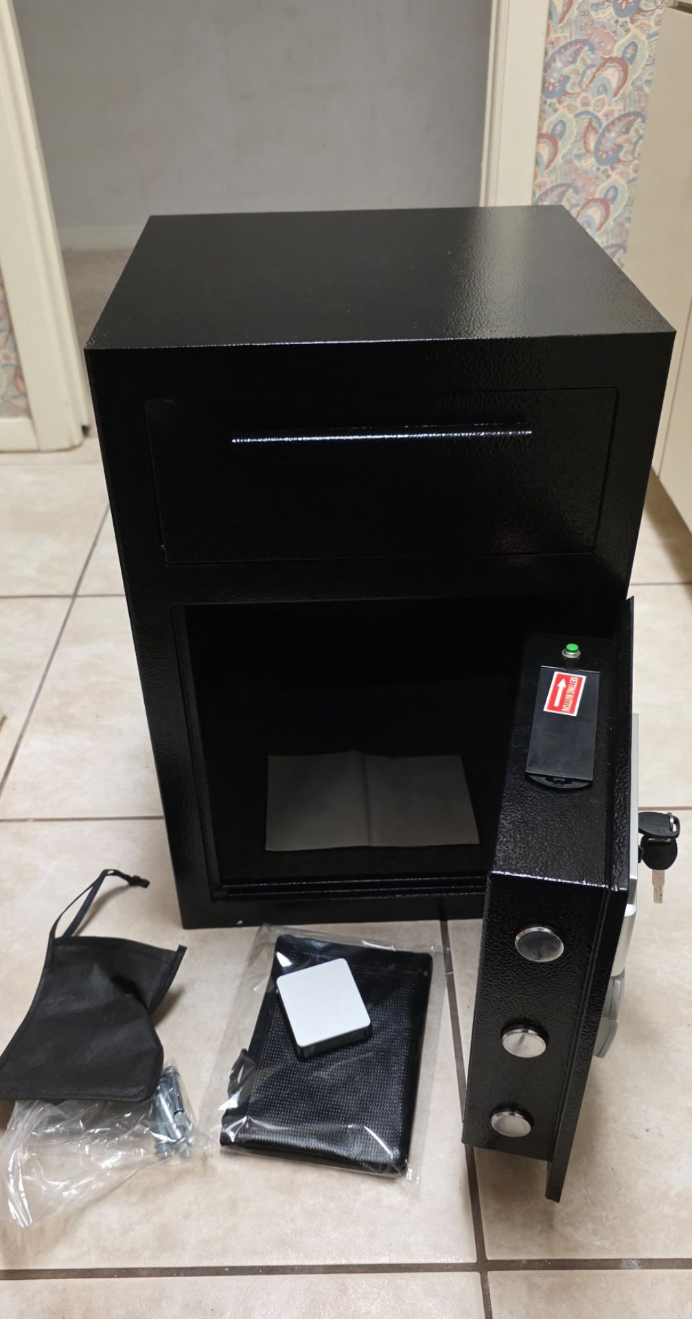 2.6 CUB DEPOSITORY DROP SAFE