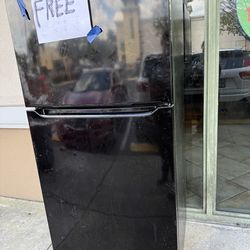 Free Fridge