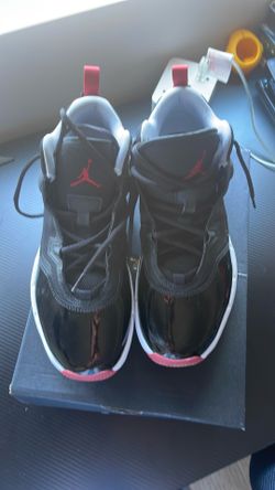 Jordan stay loyal 3 size 9.5