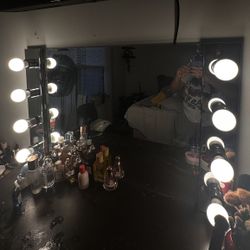 Vanity Mirror 