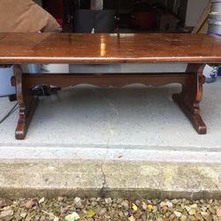 Ethan Allen Coffee Table Dark Wood  Old Tavern Finish