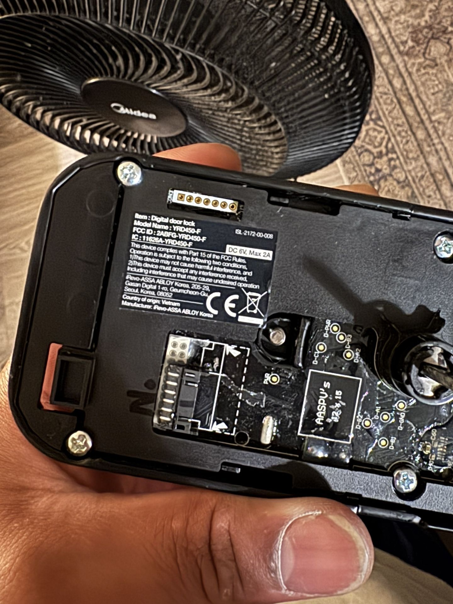 Yale Assure Lock 2 Keyless Smart Door lock With Fingerprint Access 