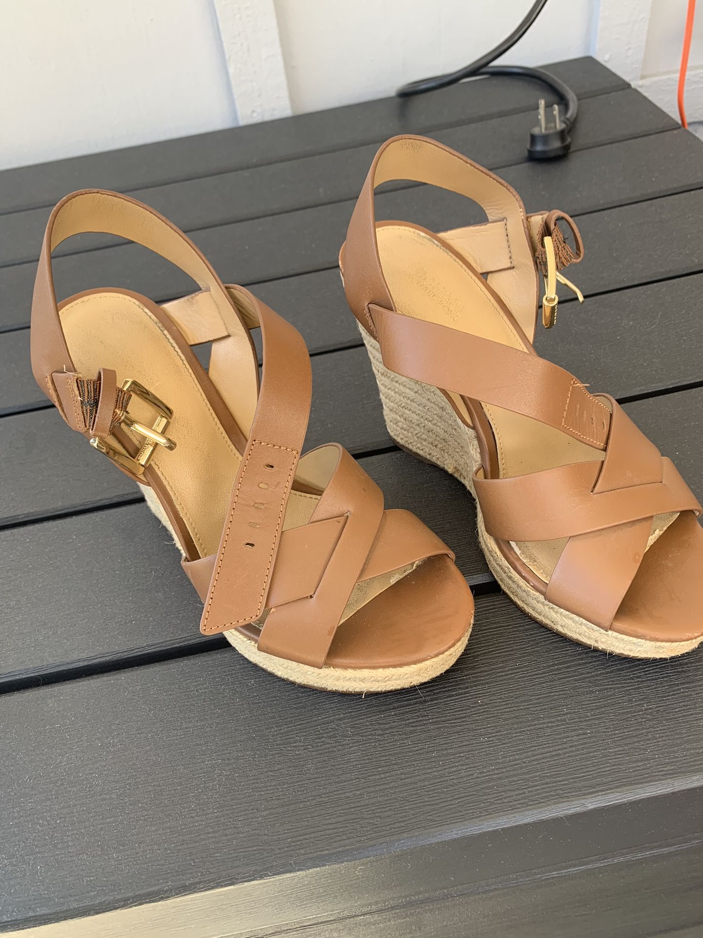 Michael Kors Size 61/2