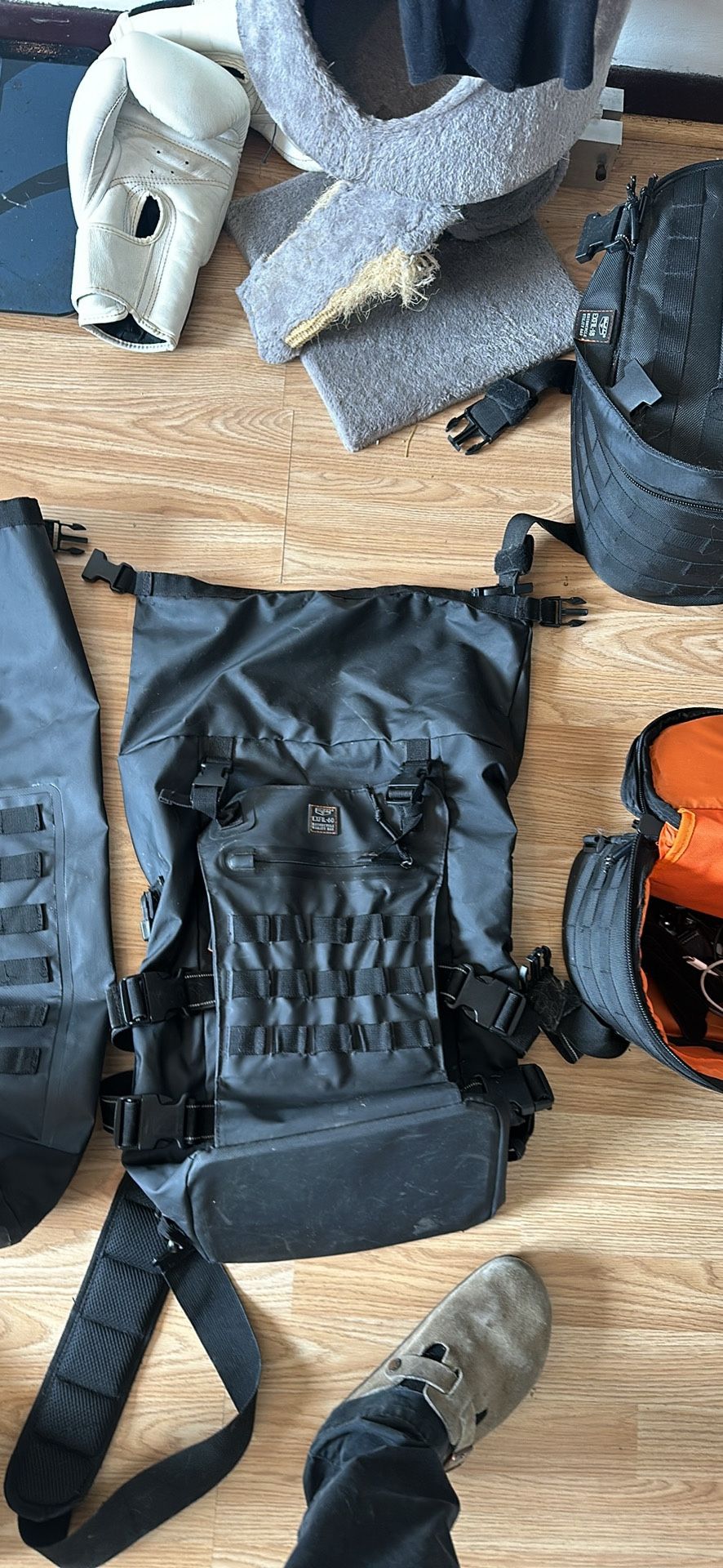 Biltwell Dry bag, sizzy bar bag, saddle bags