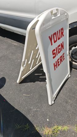 Plasticade Deluxe Signicade Portable Folding Double Sided Sign Stand - White