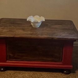 Coffee Table With Storage 