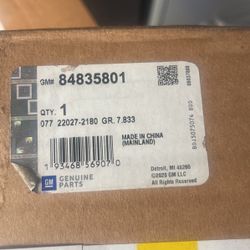 GMC YUKON PART GENUINE 