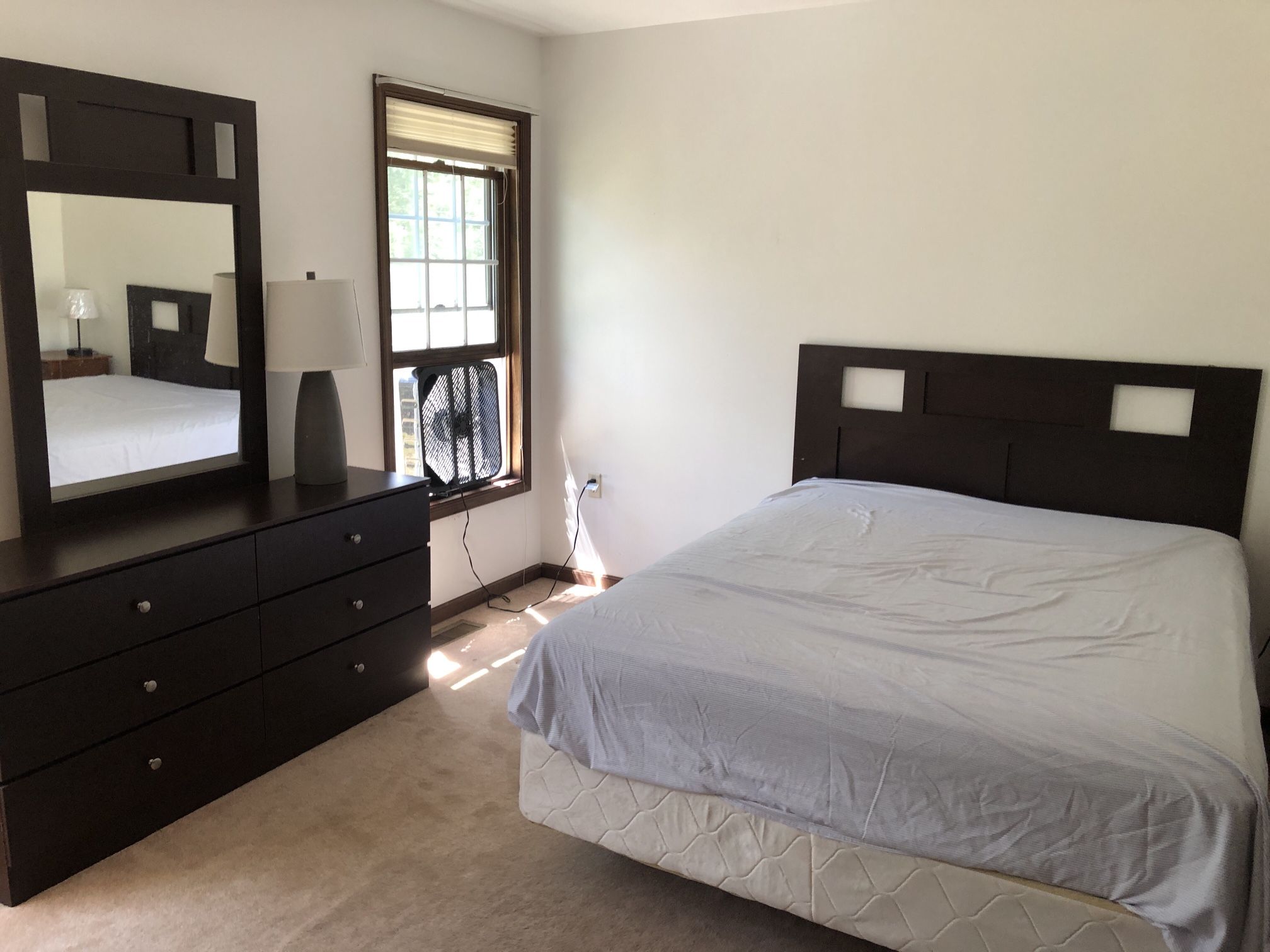 Bedroom Set 4 piece