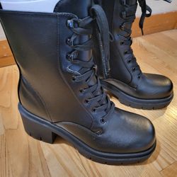 Nine West Juna3 Combat Ankle Boots Womens Size 8.5 M Black Chunky Heel NEW Box