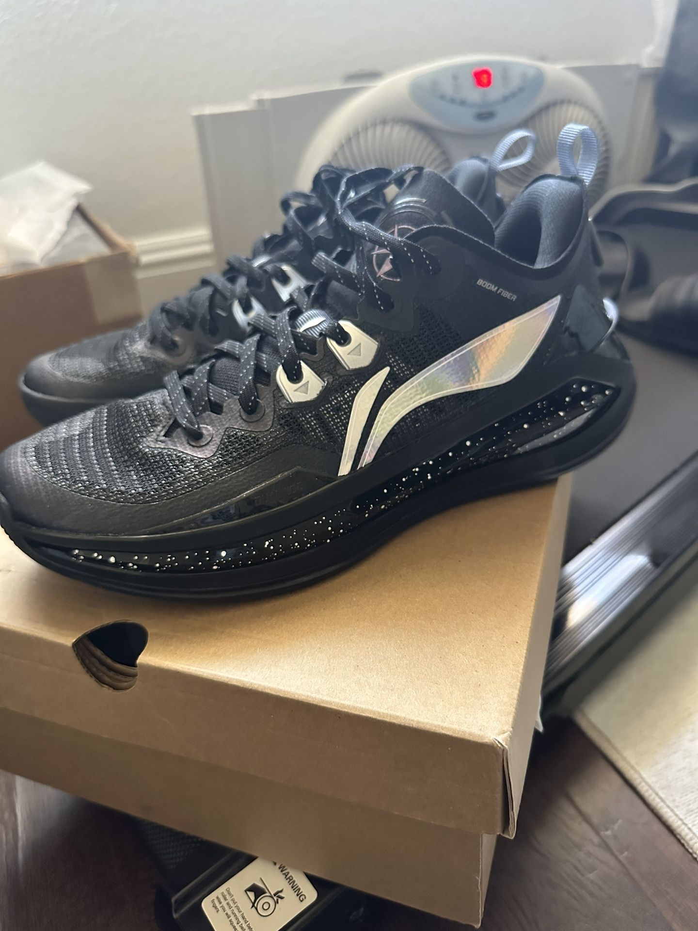 Li Ning Liren 3 V2 Black Obsidian 9M
