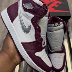 Air Jordan 1 Burgundy NEW Size 9.5