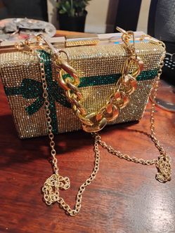 Women's Accessories