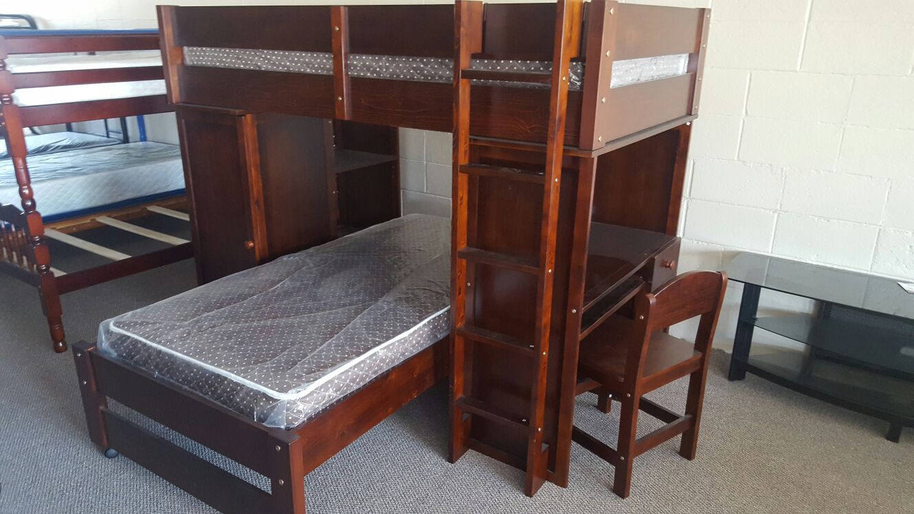 Twin Size Bunk Bed Fully Loaded