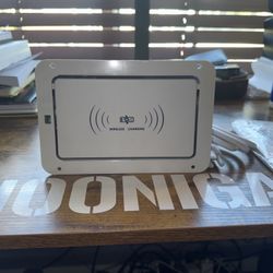 NEW Recessed Desk Power Strip with 15W Wireless Charging + USB-C PD