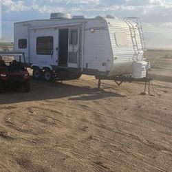 Toy Hauler 