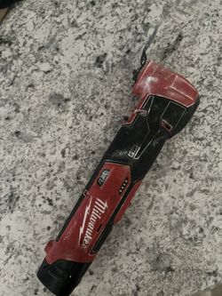 Milwaukee M12 Multi Tool