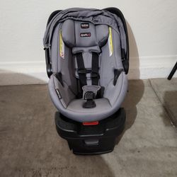 Britax Infant Car seat and Base