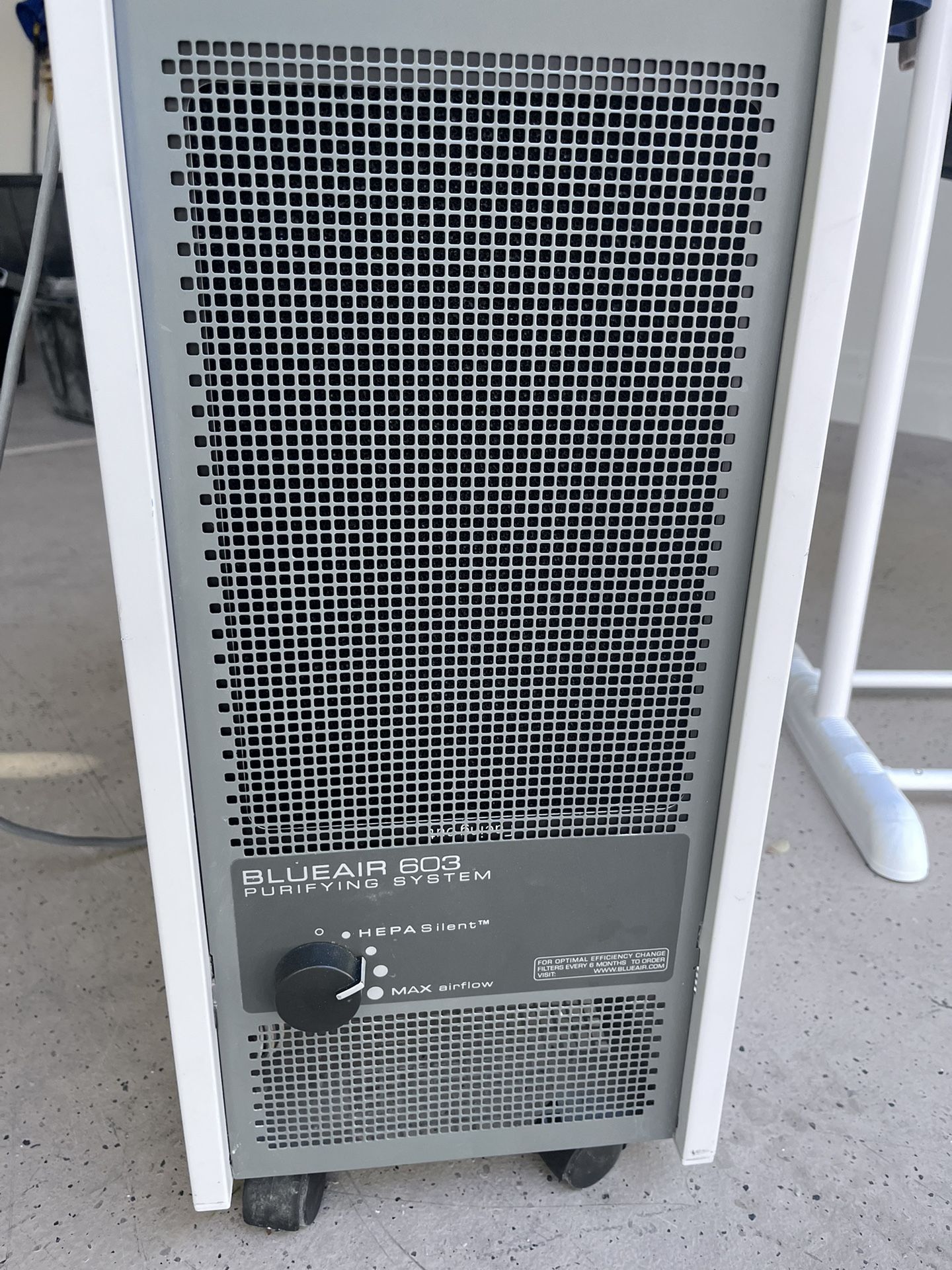 Blueair 603 Air Purifier