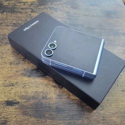 Samsung Galaxy Z Flip 6