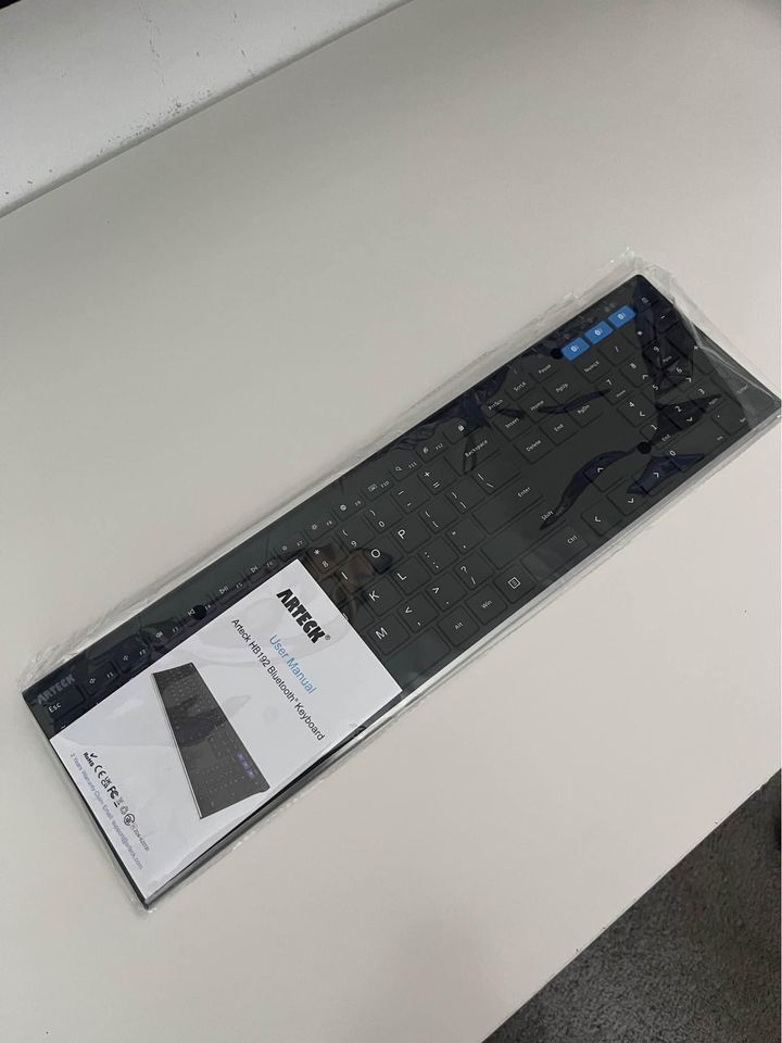 Arteck HB192 Universal Bluetooth Keyboard Multi Device Stainless Steel Full Size Wireless Keyboard For Windows iOS Android Computer Desktop Laptop