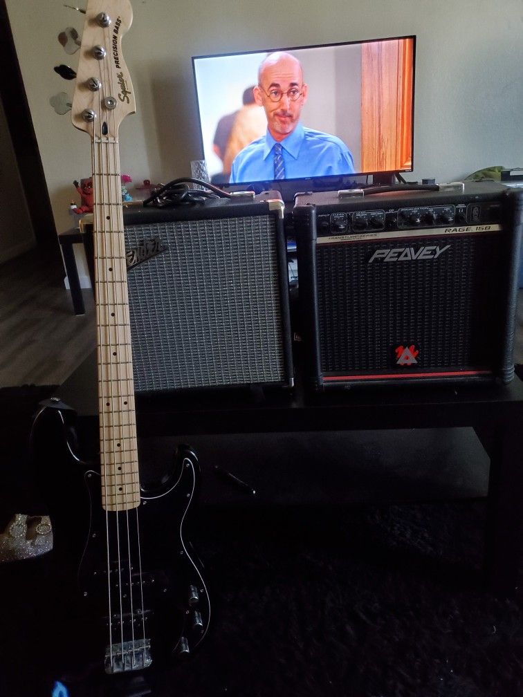 Bass Amp, Guitar Amp