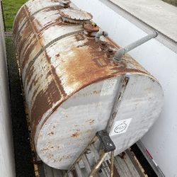 Used Fuel Tank (CLEANED)5000 Gallon