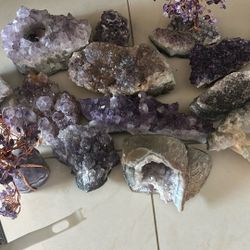 Amethyst gem Stones 