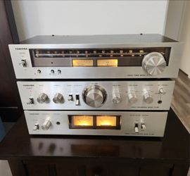 Toshiba Stereo Seperates