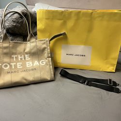 Marc Jacob’s Tote bag