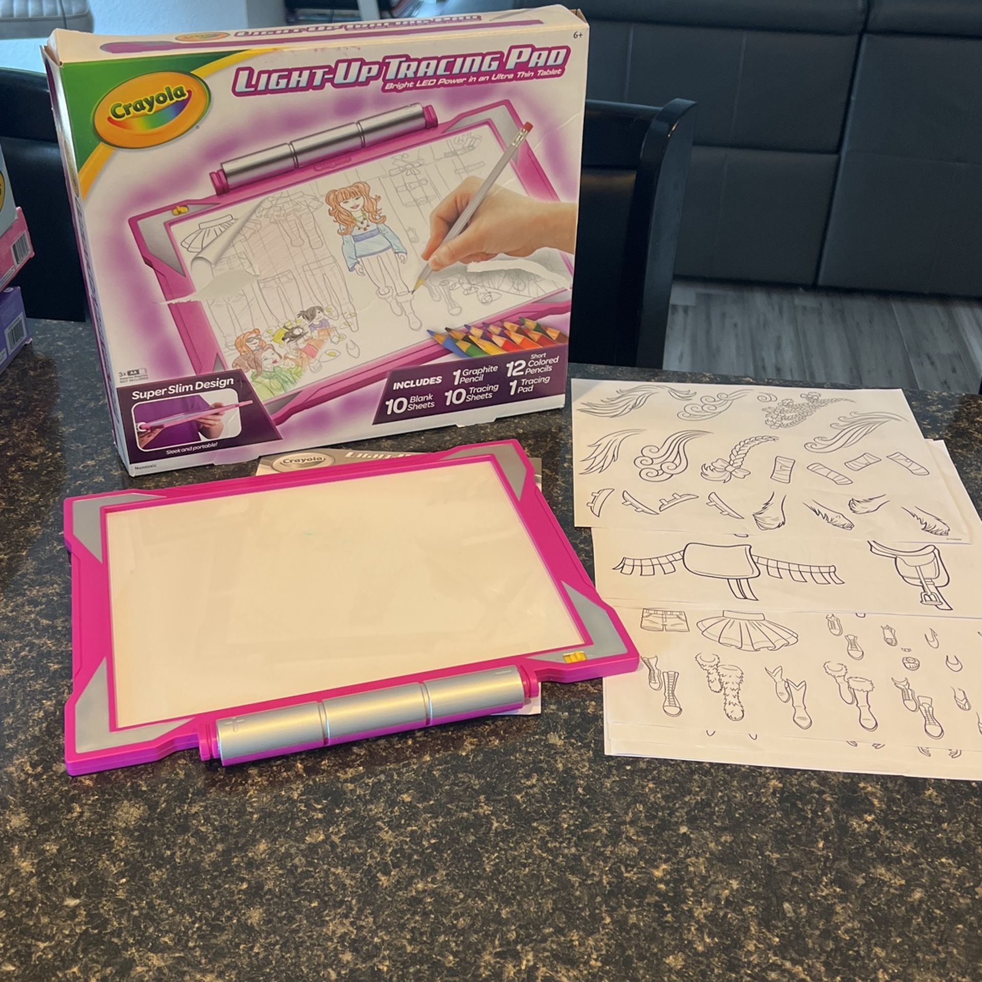 Crayola Light Up Tracing Pad