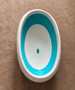 Baby bathtub