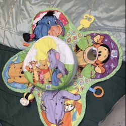 Pooh Tummy Time Mat