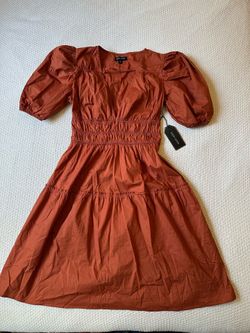 Puffer sleeve dress