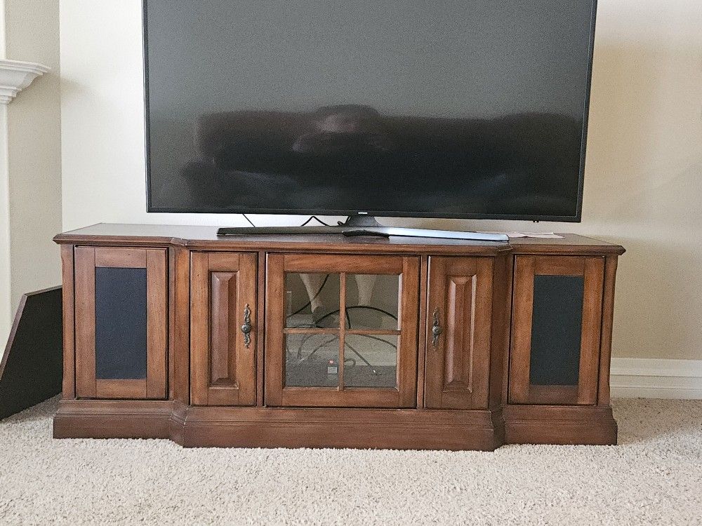 55" Curved Samsung TV And Stand