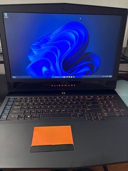 Alienware 17 R5