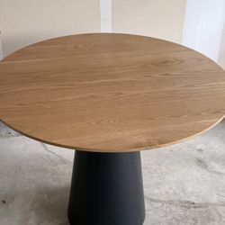 36 Diameter Round Table