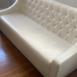 White Sofa 