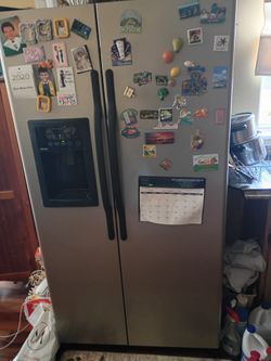 Lamps Deep Freezer Refrigerator &. Stove