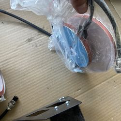 Small heat press 12x12 with accessories