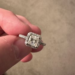 1.5Ct Princesses Cut Diamond Engagement Ring In 14k White Gold Setting. 