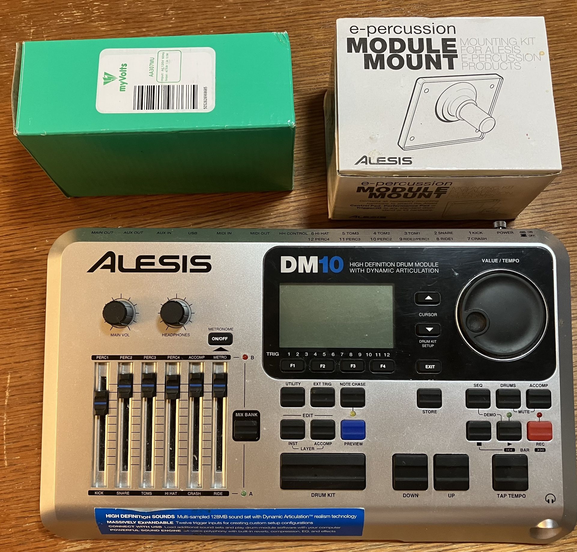 Alesis DM10 High Definition Drum Module with Dynamic Articulation. New Power Supply. New Module Mount. Excellent Shape.