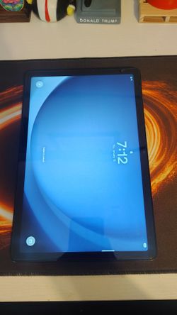 Samsung Tablet A9+ with hard case and keyboard