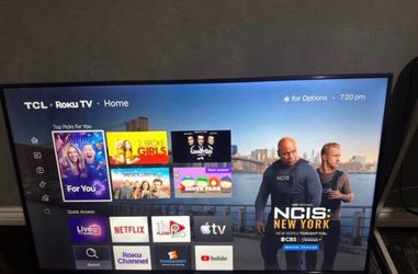 TCL Roku Smart TV