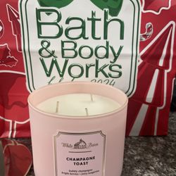 Bath & Body Works 3 Wick Candle