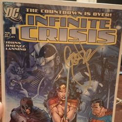 Infinite Crisis #1