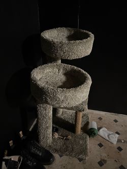 Cat tree house